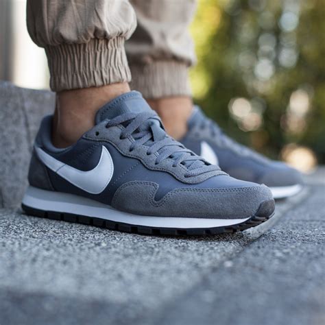 nike air pegasus 83 herren grau|nike air pegasus 83 review.